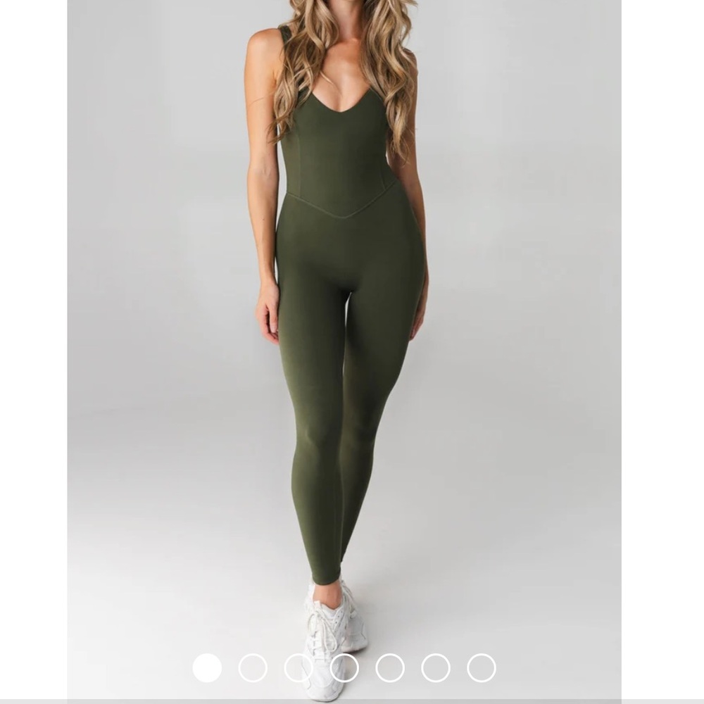 Vitality Jumpsuit BLACK
